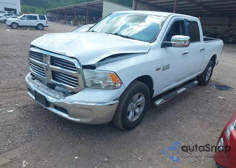 2018 Ram 1500 Slt 4X2 6'4 Box z USA, uszkodzony, nr VIN 1C6RR6TT0JS160558